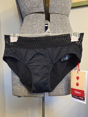 Thinx Period Hip Hugger Black Leak-Resistant Underwear with Lace Waistband NWT